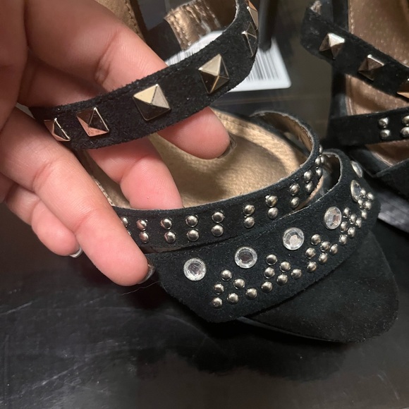 Colin Stuart - Picture 6 of 6